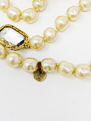 Chanel Paris 1981 Goossens Infinity Sautoir Pearl and Crystal necklace